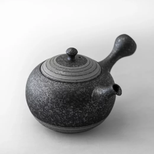 Teapot Tokuta Signature