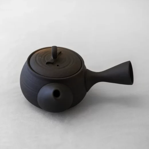 Teapot Yohen